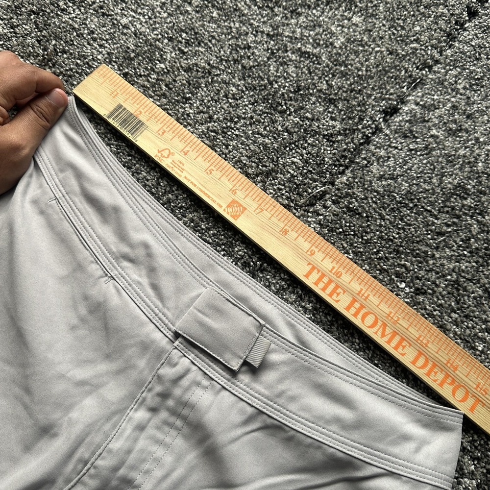 Patagonia Pants Womens 8 Gray Nylon Wide Leg Relaxed Fit Travel Gorpcore Hiking - Picture 8 of 14